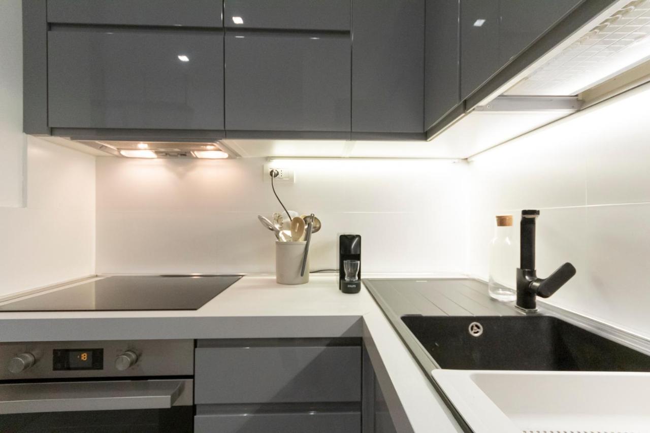 San Lorenzo Apartment Милано Екстериор снимка