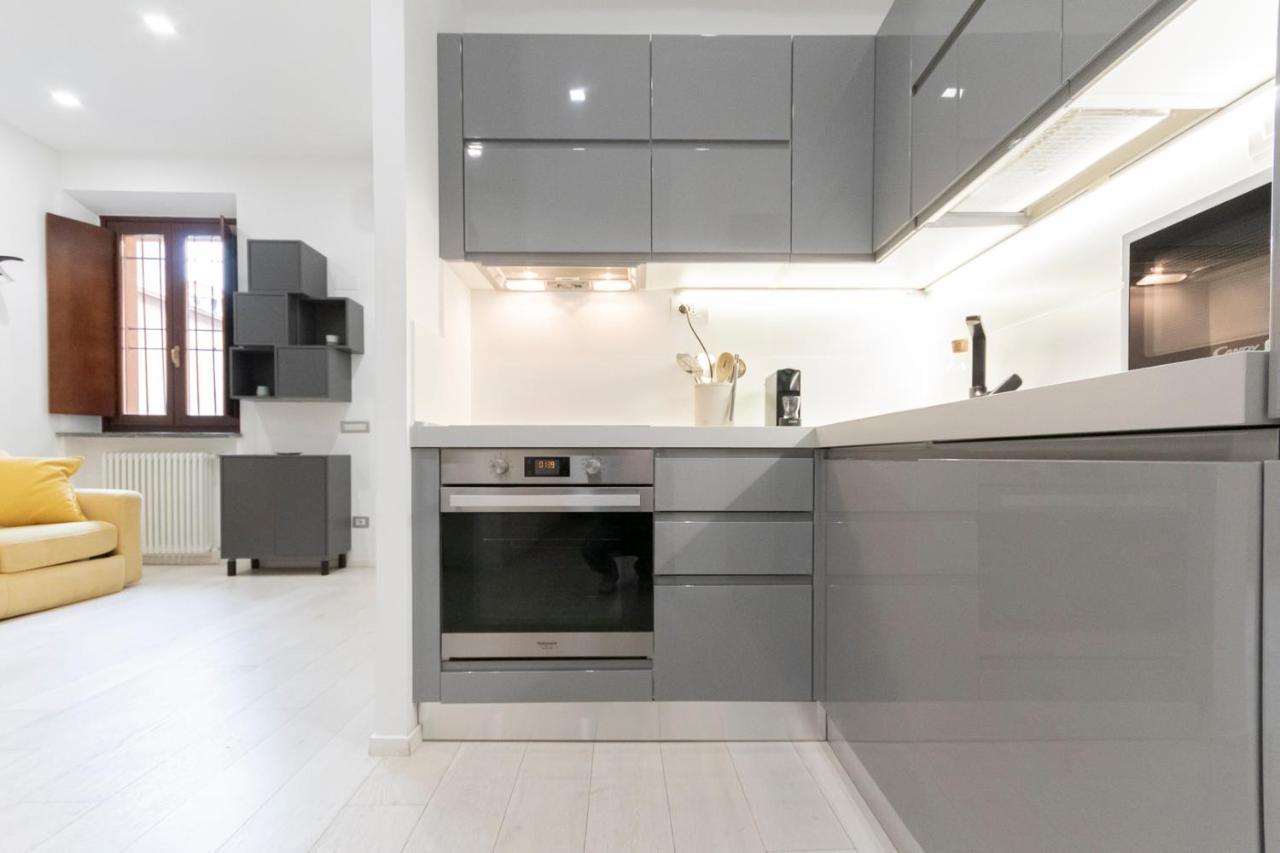 San Lorenzo Apartment Милано Екстериор снимка